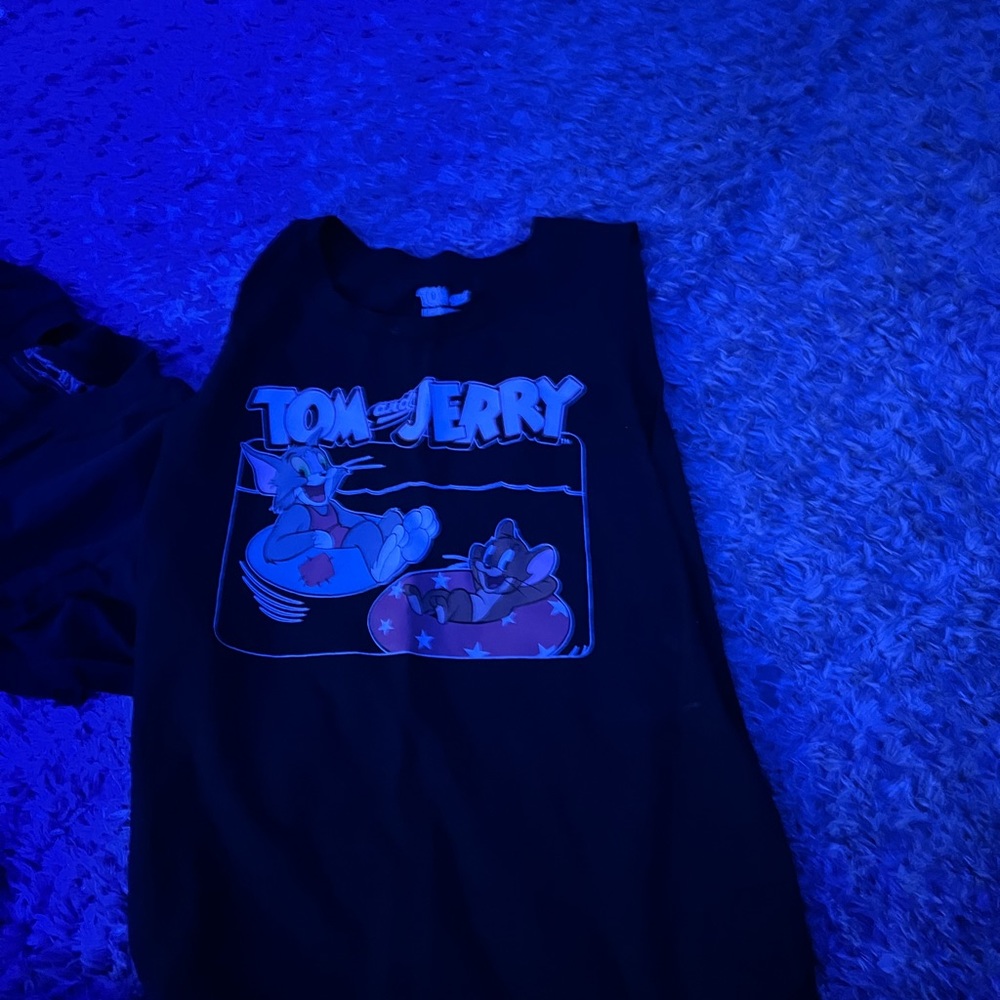Tom and Jerry muscle shirt